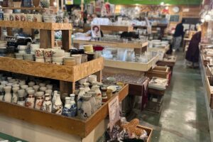 Hiroshima thrift shop upcycle local community Hatsukaichi